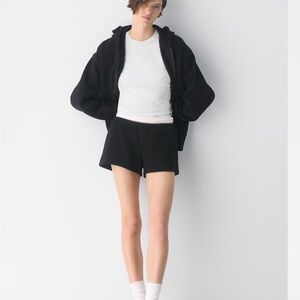 Aritzia Cozy Sweatfleece Boyfriend Lo-Rise Mini Short Black XXS 2xs
